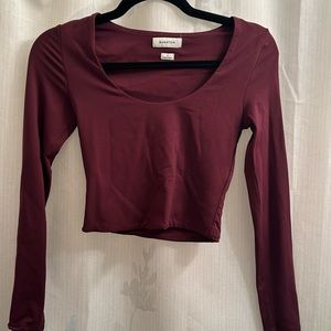 Aritizia Babaton Contour Long Sleeve sz S